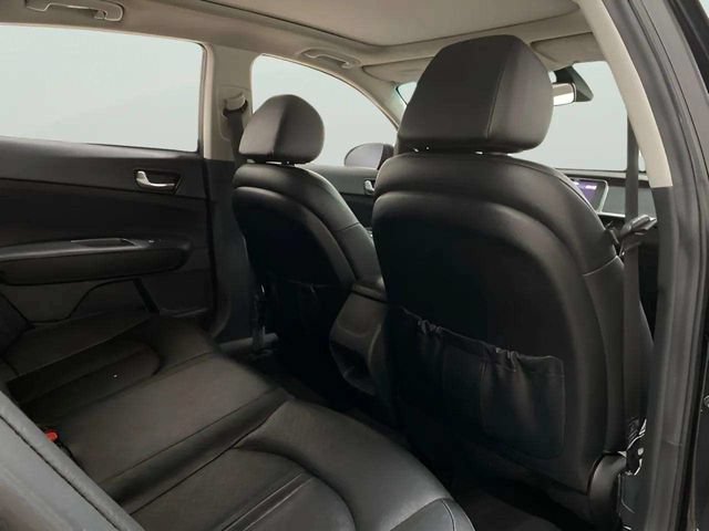 Used 2020 Kia Optima SE FWD image 21