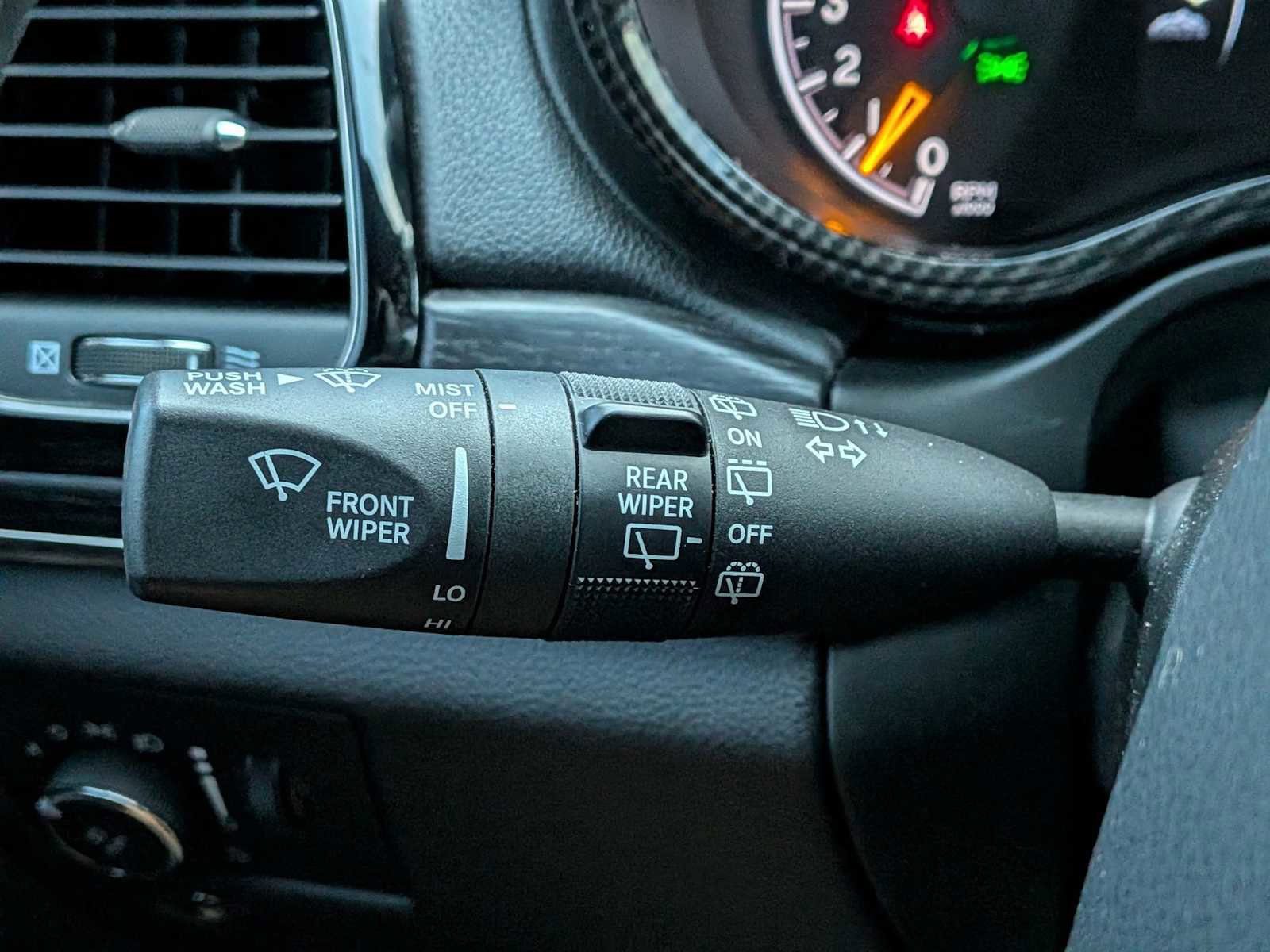 Used 2020 Jeep Grand Cherokee High Altitude image 27