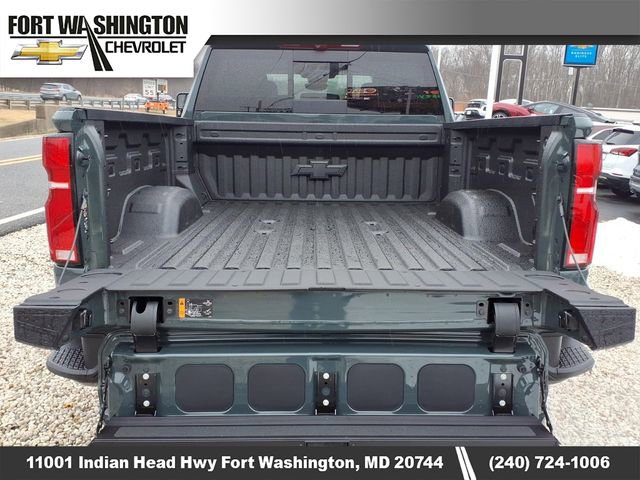 New 2026 Chevrolet Silverado 2500 ZR2 image 3