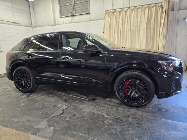 New 2026 Audi SQ8 Prestige AWD/4WD image 5