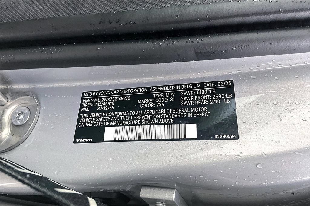 Certified 2025 Volvo V60 B5 Cross Country Plus AWD/4WD image 45