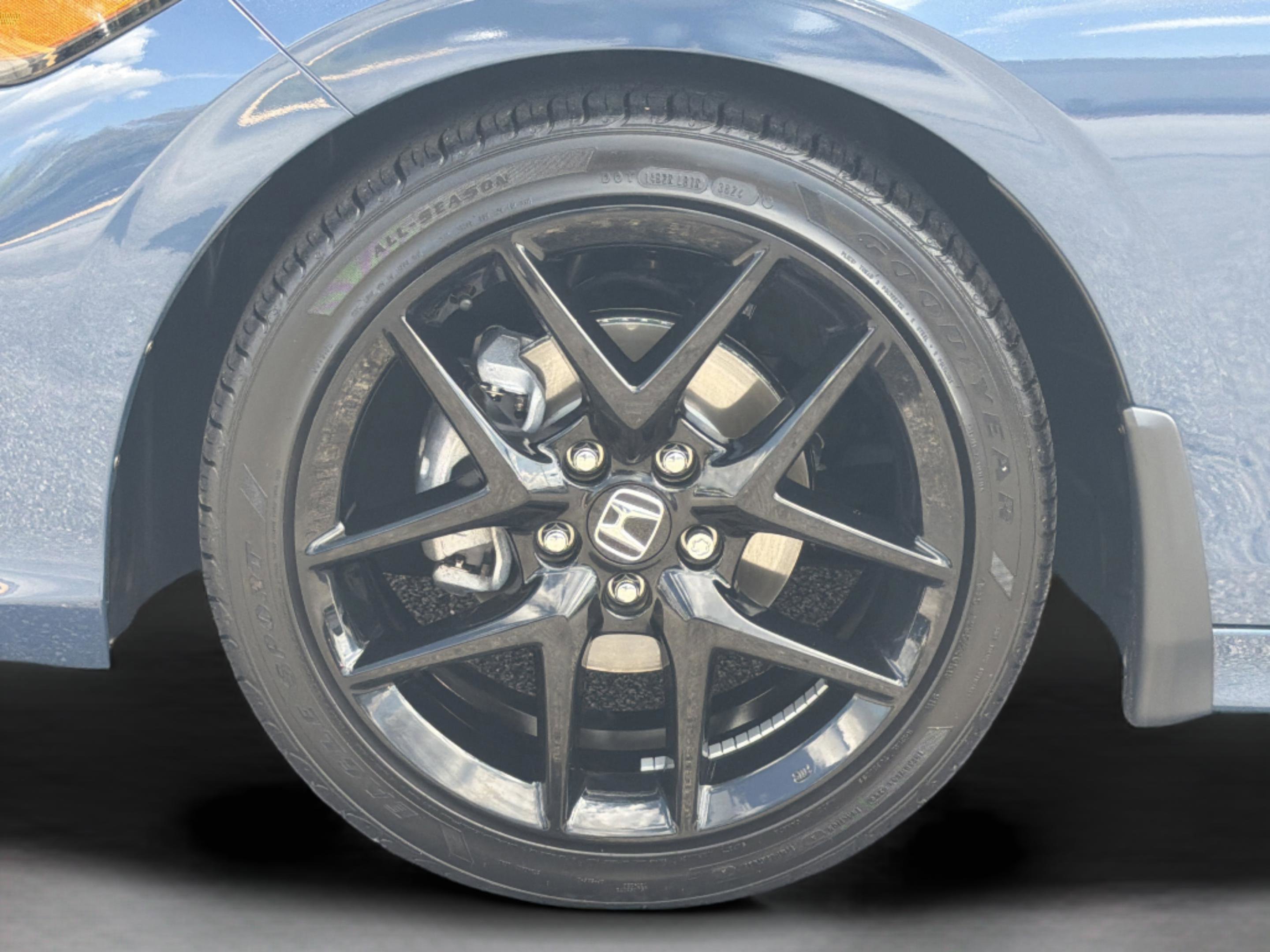 Certified 2025 Honda Civic Sport image 28