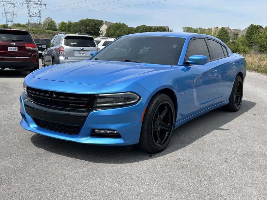 Used 2018 Dodge Charger R/T w/ Plus Group RWD image 7