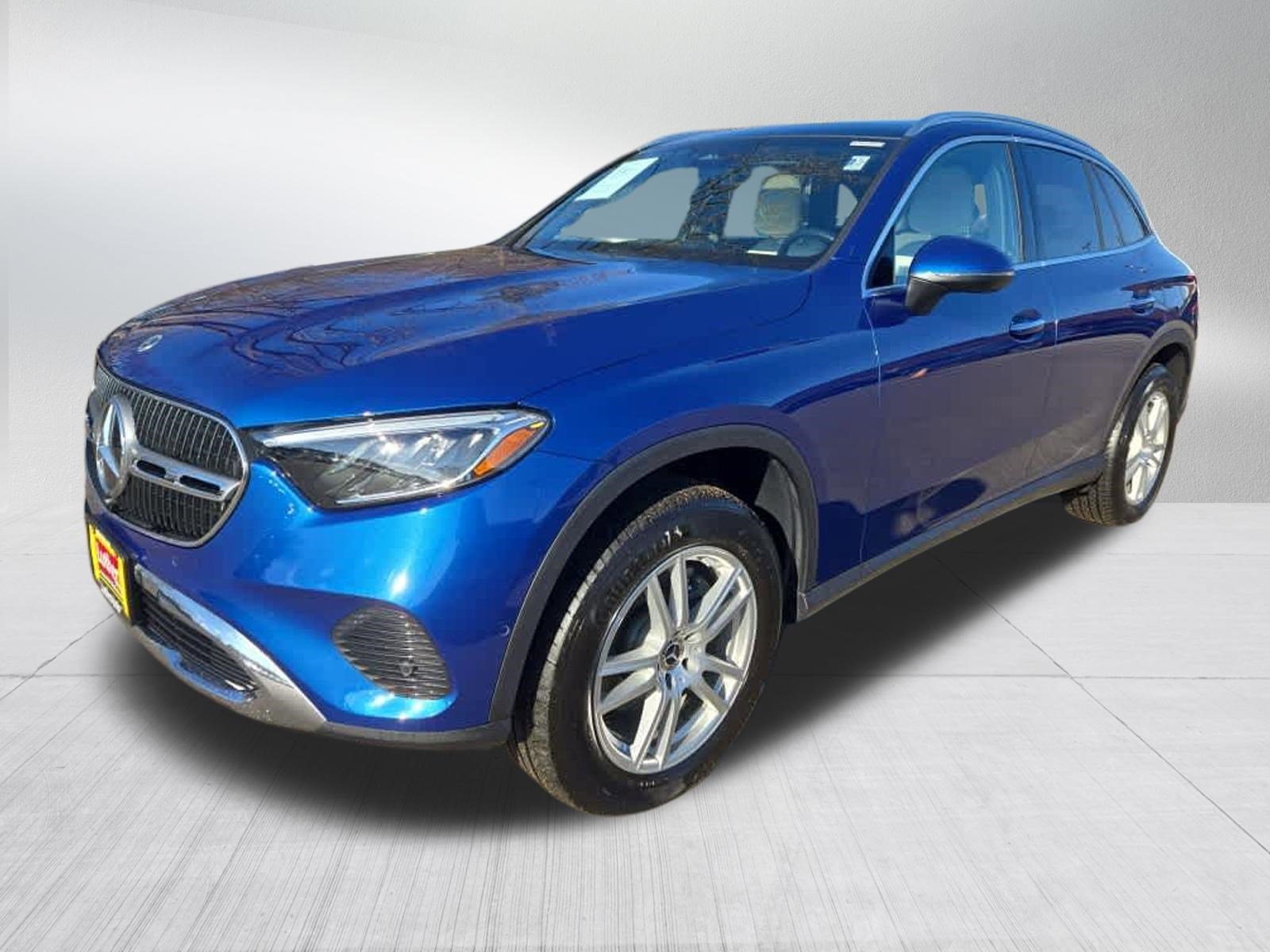 Used 2023 Mercedes-Benz GLC 300 4MATIC image 7