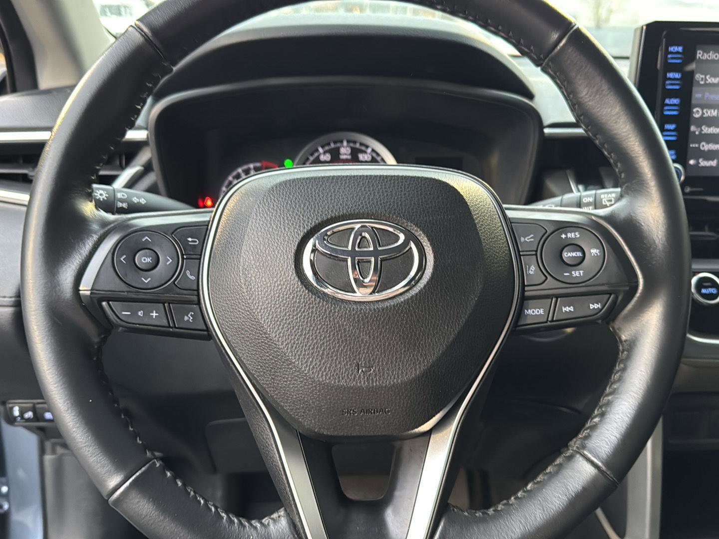 Certified 2022 Toyota Corolla Cross LE image 17