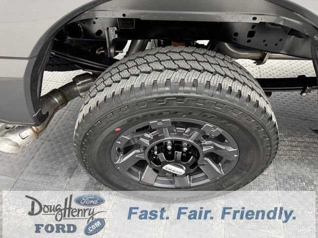 Used 2025 Ford F250 XL w/ STX Appearance Package image 16
