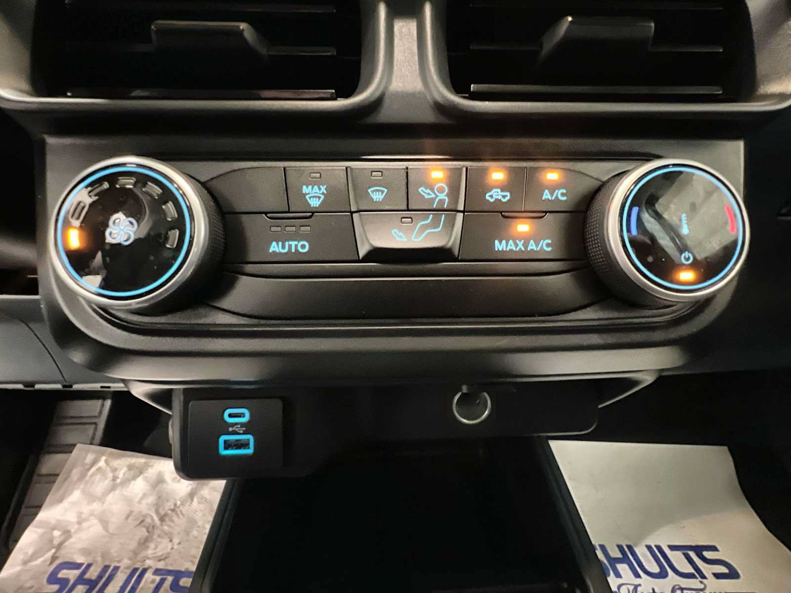 Used 2023 Ford Maverick XL FWD image 16