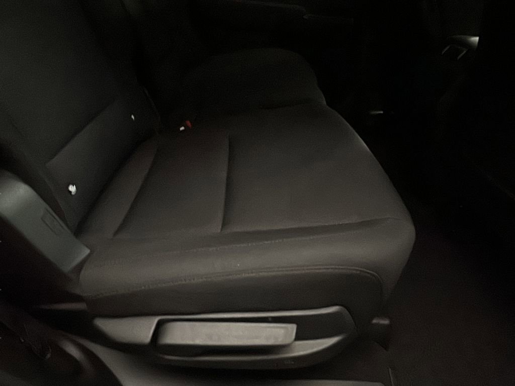 Used 2025 Hyundai Santa Fe SE image 14