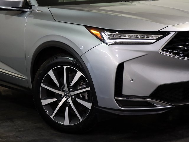 Used 2026 Acura MDX w/ Technology Package image 8