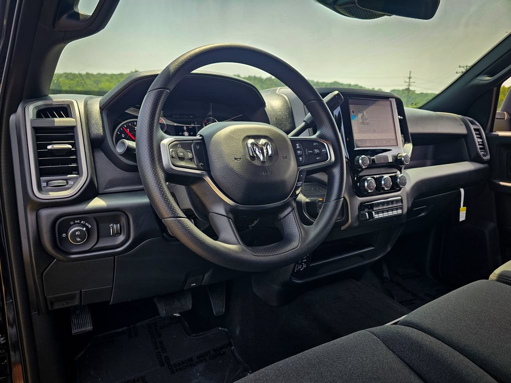 New 2026 RAM 2500 Tradesman AWD/4WD image 16
