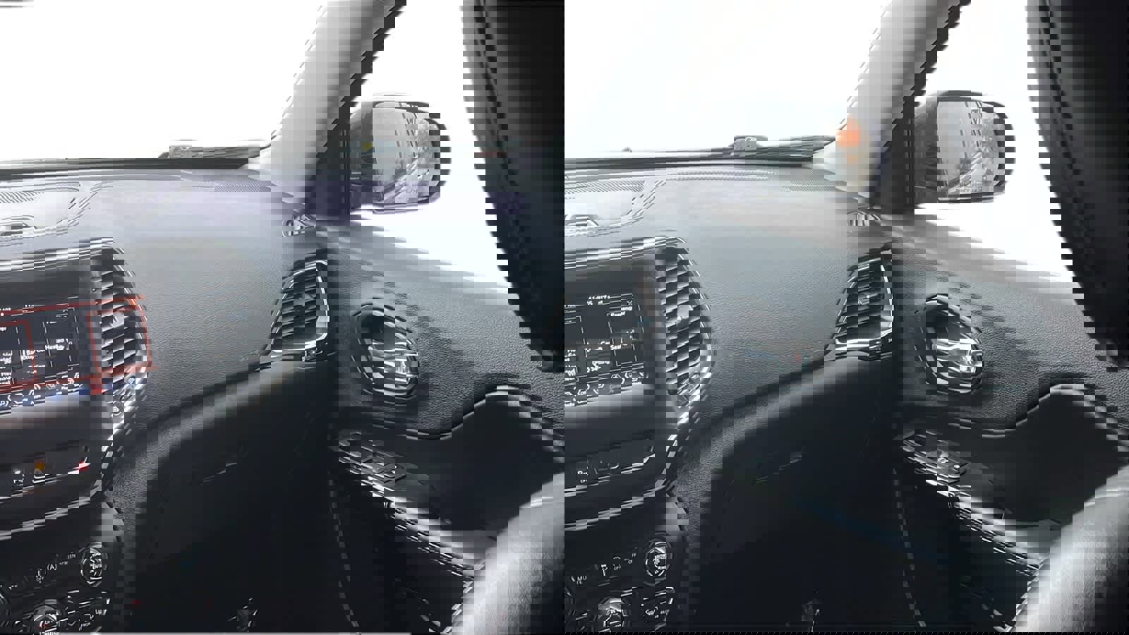 Used 2019 Jeep Cherokee Latitude Plus image 22