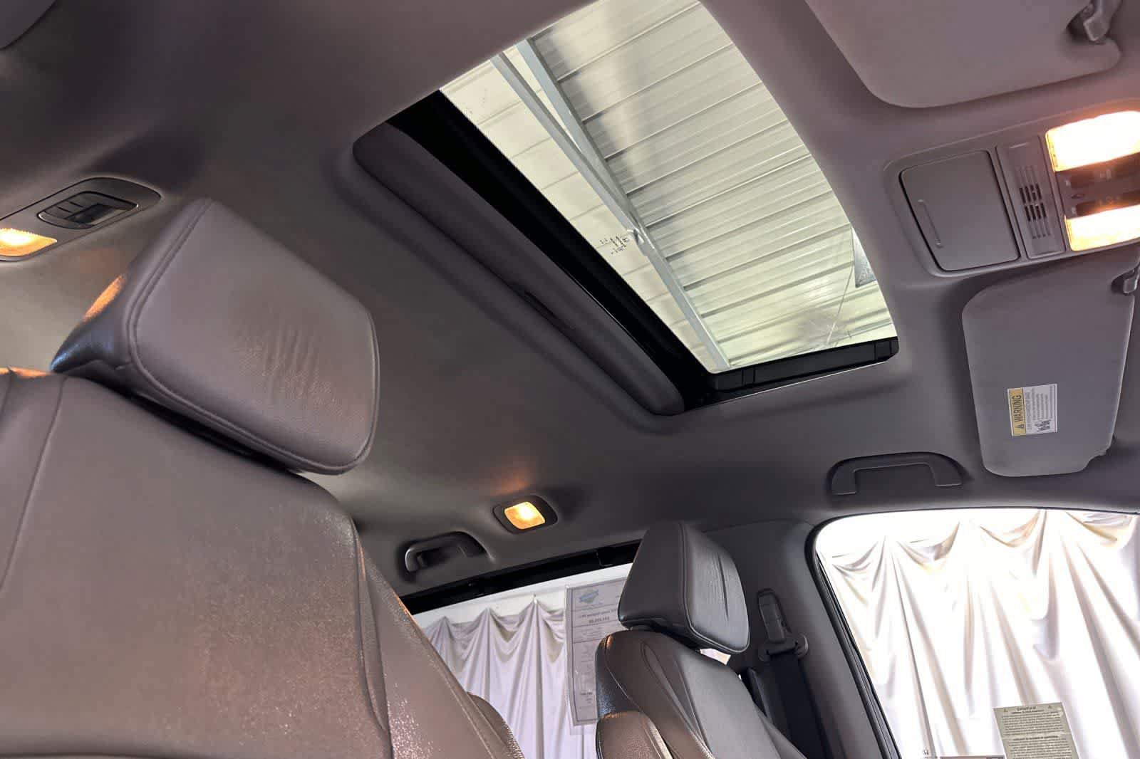 Used 2018 Honda Odyssey EX-L image 20