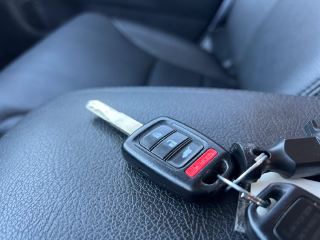 Used 2016 Honda CR-V SE image 29