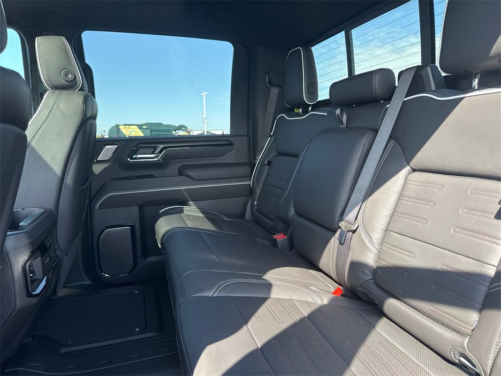 New 2026 GMC Sierra 2500 AT4X image 33