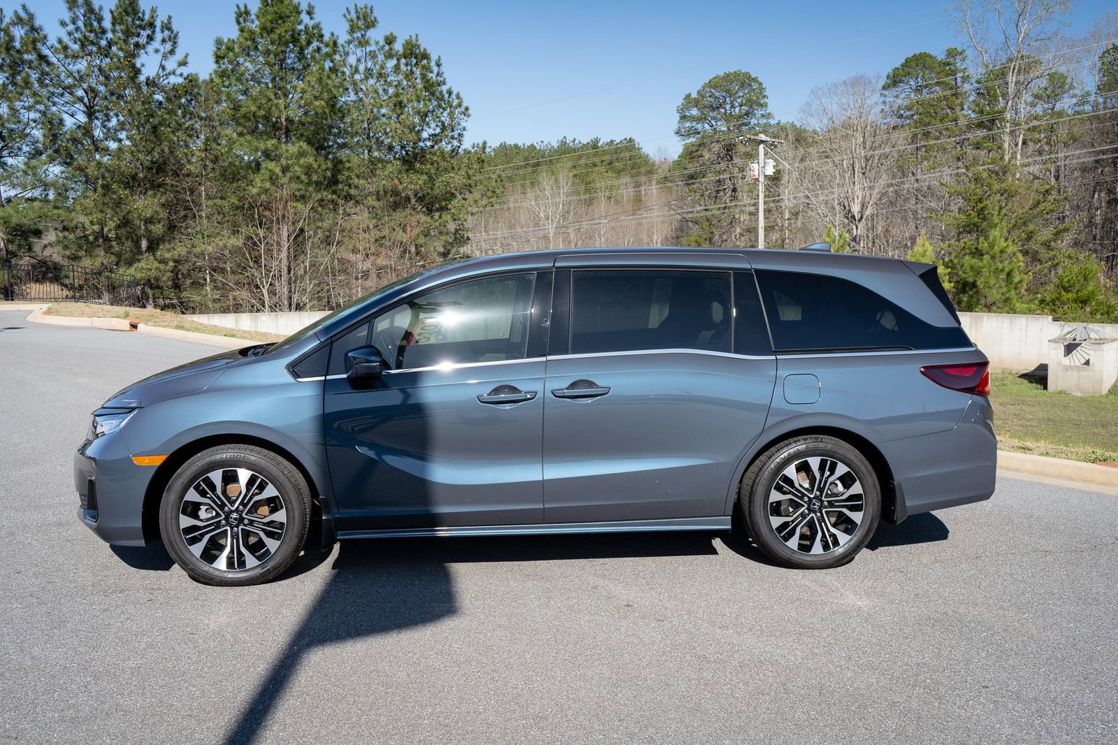 Used 2026 Honda Odyssey Elite image 5
