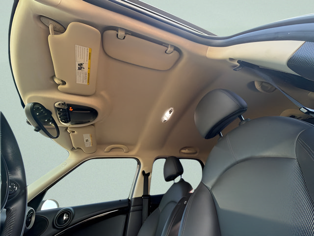 Used 2012 MINI Cooper Countryman S FWD image 9