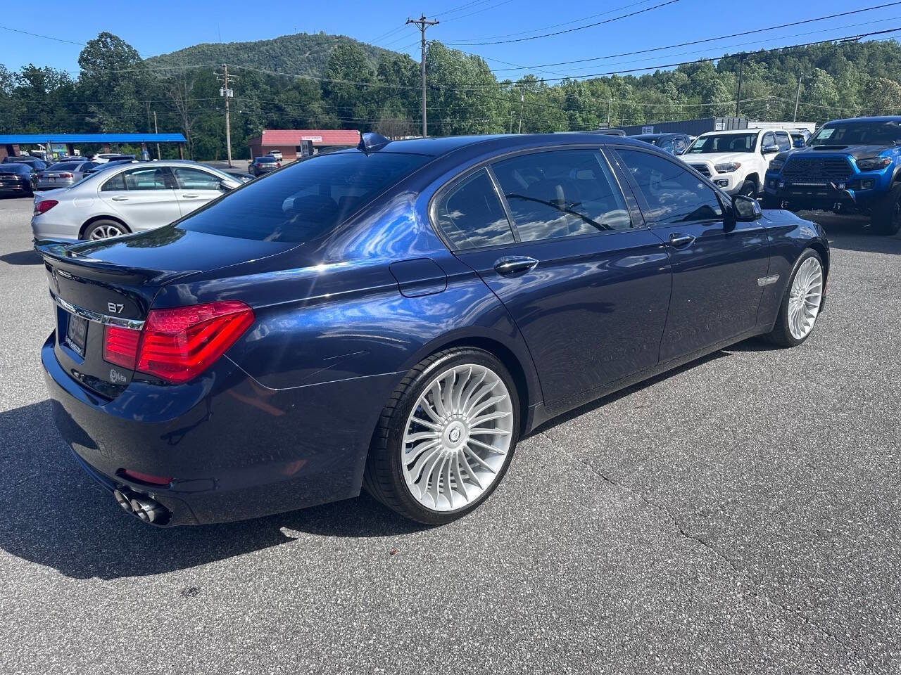 Used 2012 BMW ALPINA B7 xDrive LWB image 7