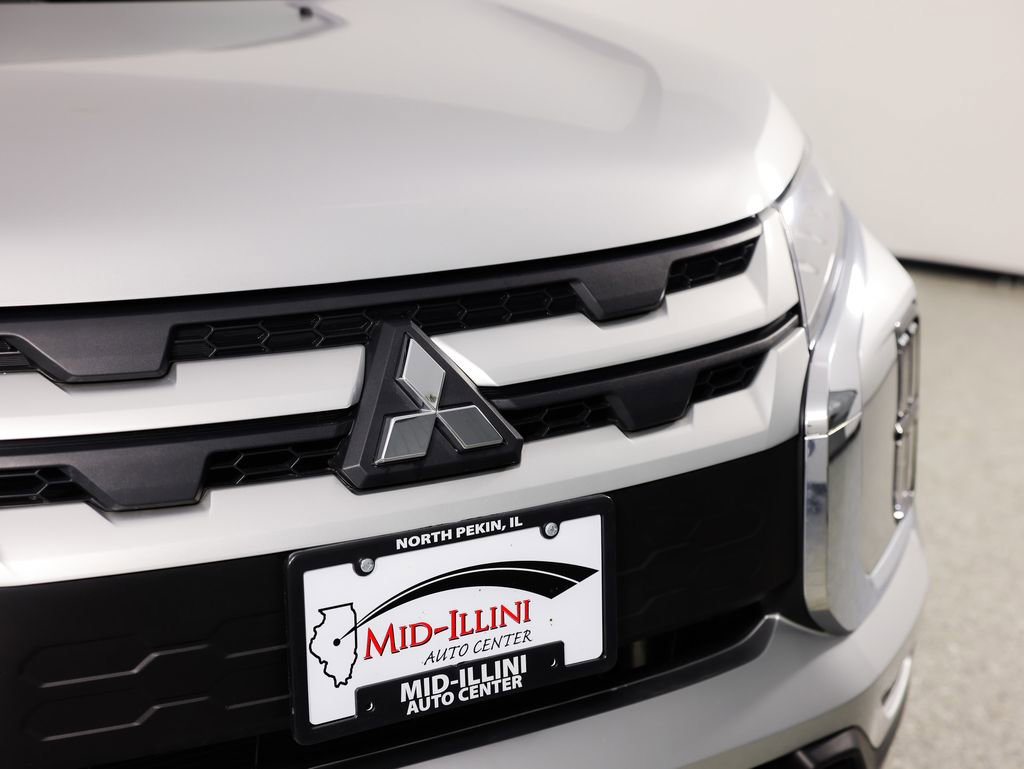 Used 2024 Mitsubishi Outlander Sport ES image 4