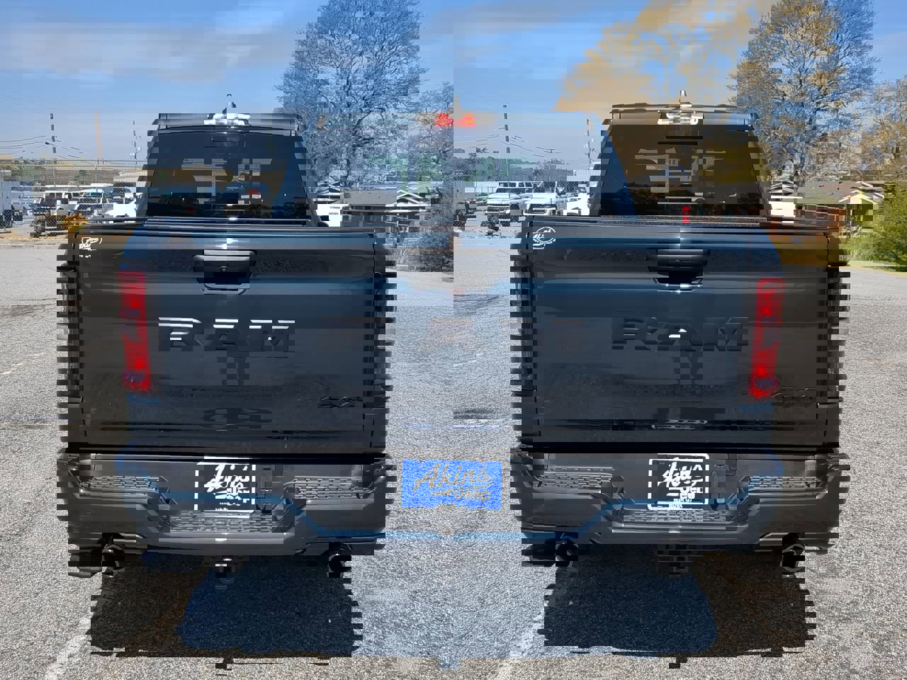 New 2026 RAM 1500 Express image 4