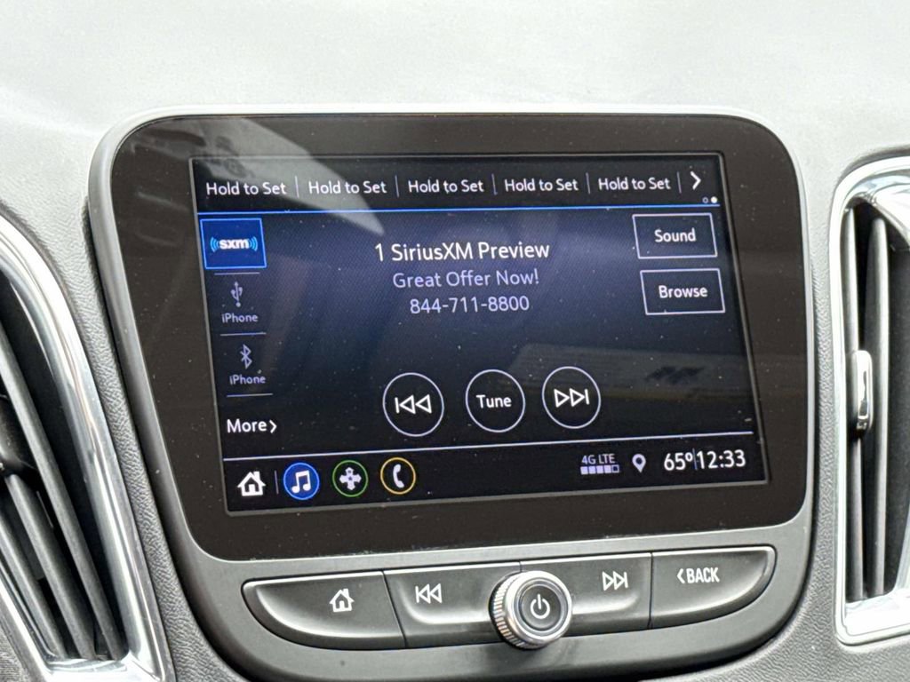 Used 2020 Chevrolet Malibu LT image 32