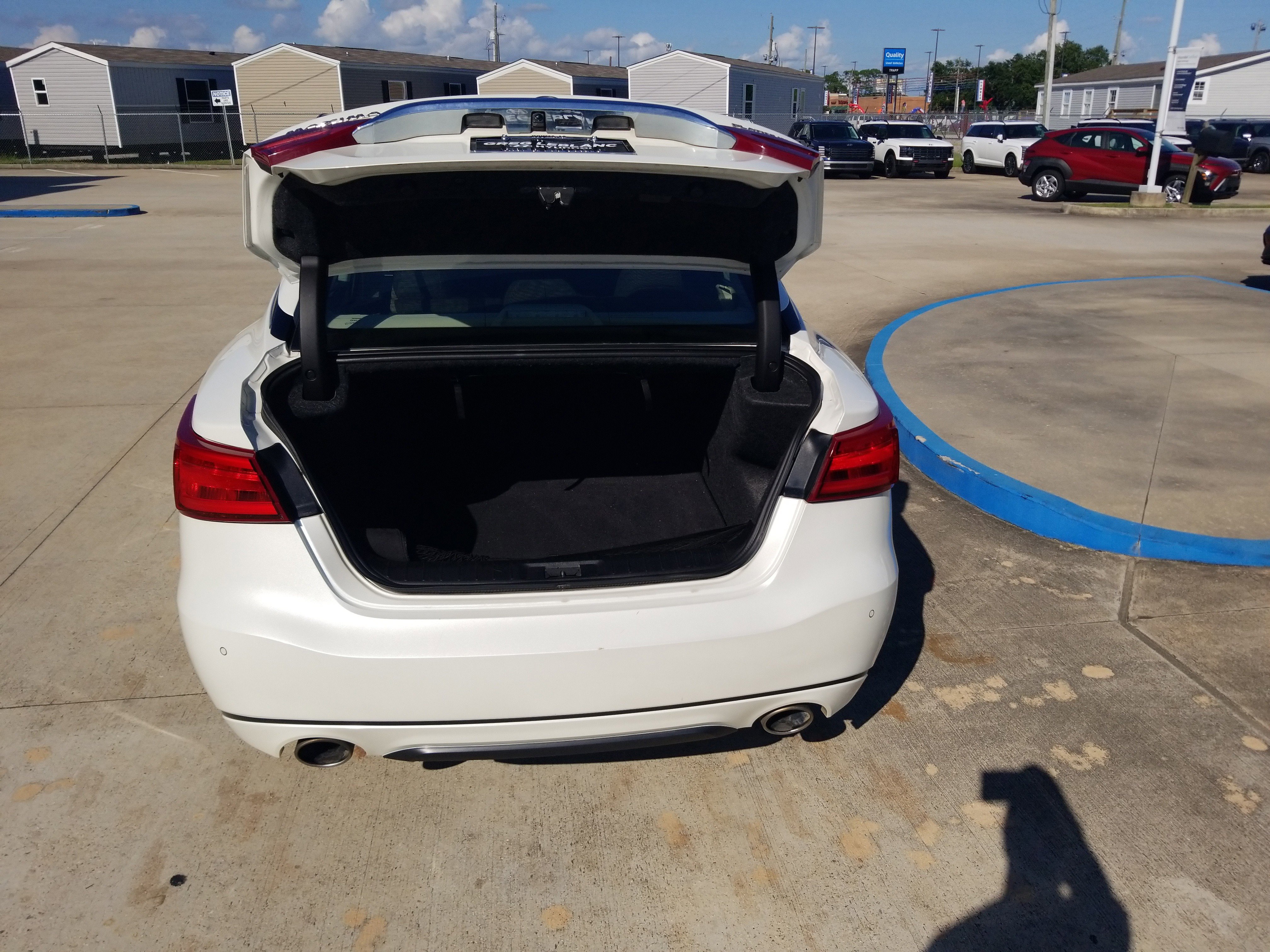 Used 2018 Nissan Maxima Platinum FWD image 13