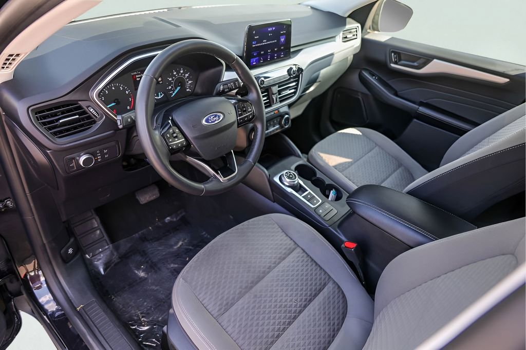 Used 2022 Ford Escape SE w/ Convenience Package image 13