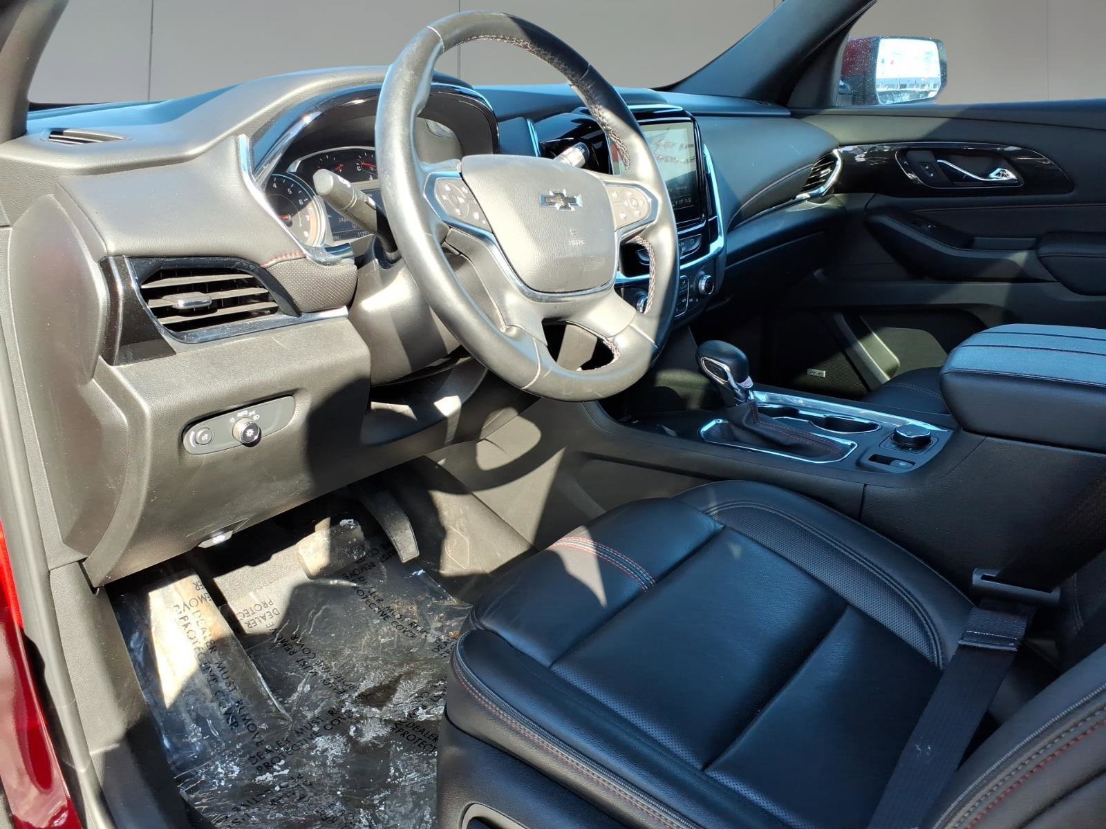 Used 2023 Chevrolet Traverse RS AWD/4WD image 11