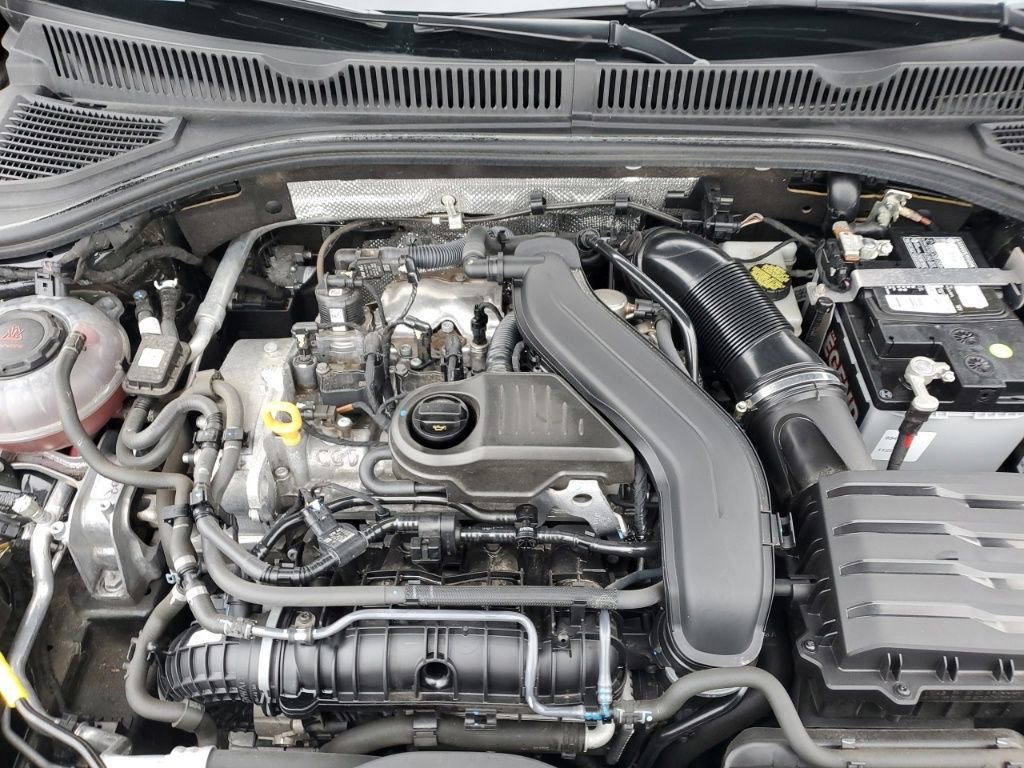 Used 2024 Volkswagen Jetta SE image 12