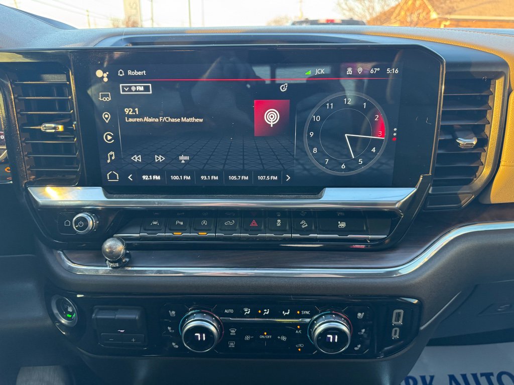 Used 2024 GMC Sierra 1500 SLT w/ SLT Premium Plus Package image 21