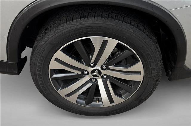 Used 2022 Mitsubishi Outlander Sport SE FWD image 9