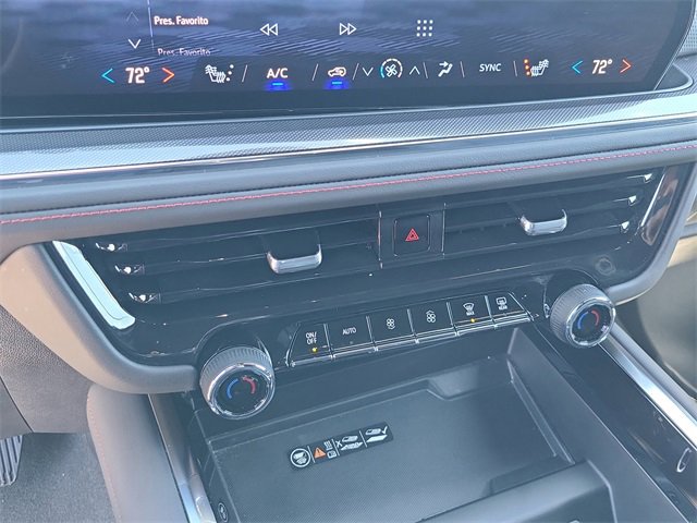 Used 2025 Chevrolet Suburban RST image 35