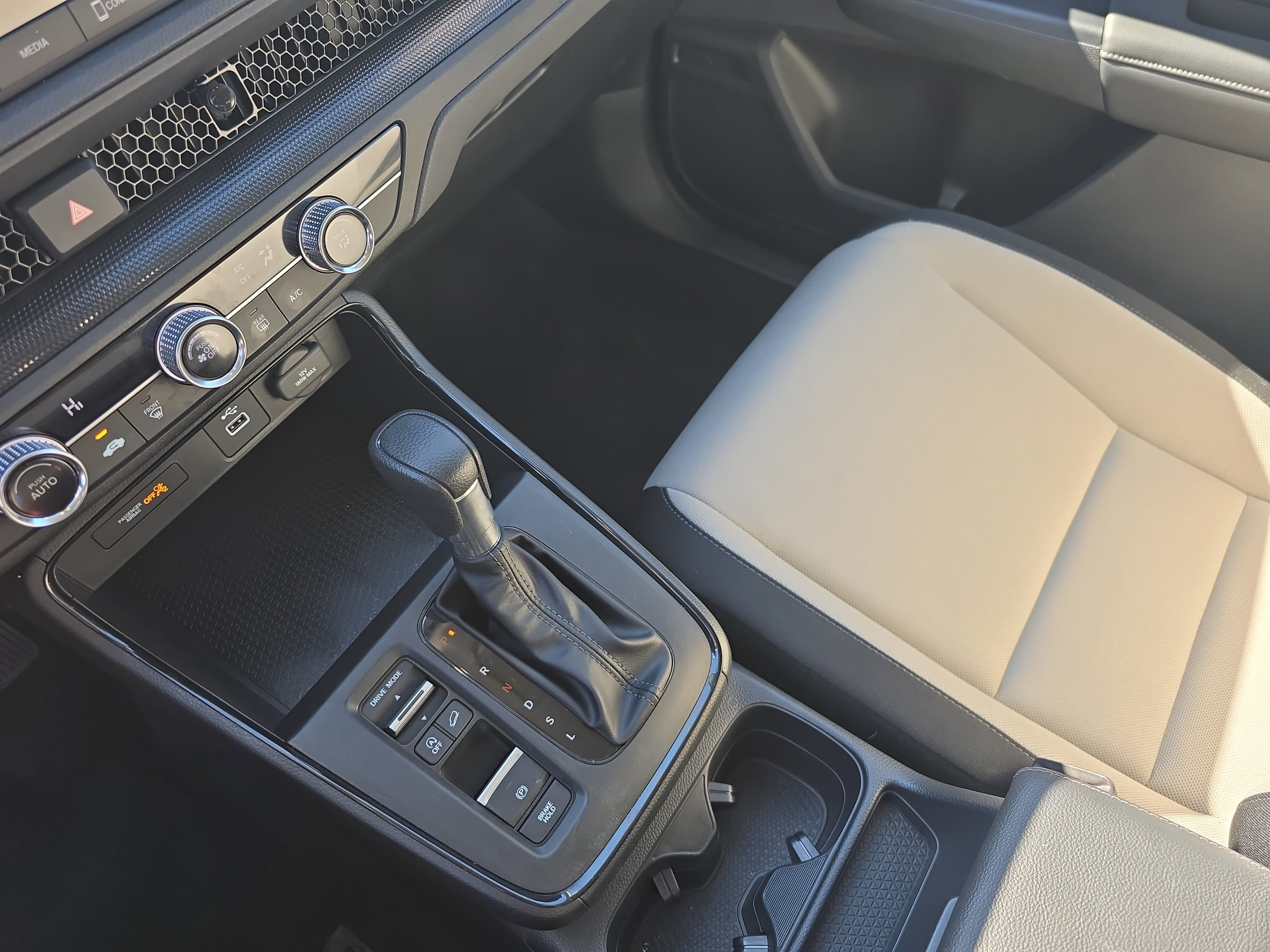 Used 2023 Honda CR-V LX image 24