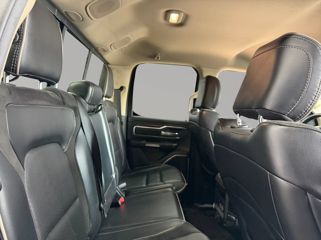 Used 2020 RAM 1500 Laramie AWD/4WD image 30
