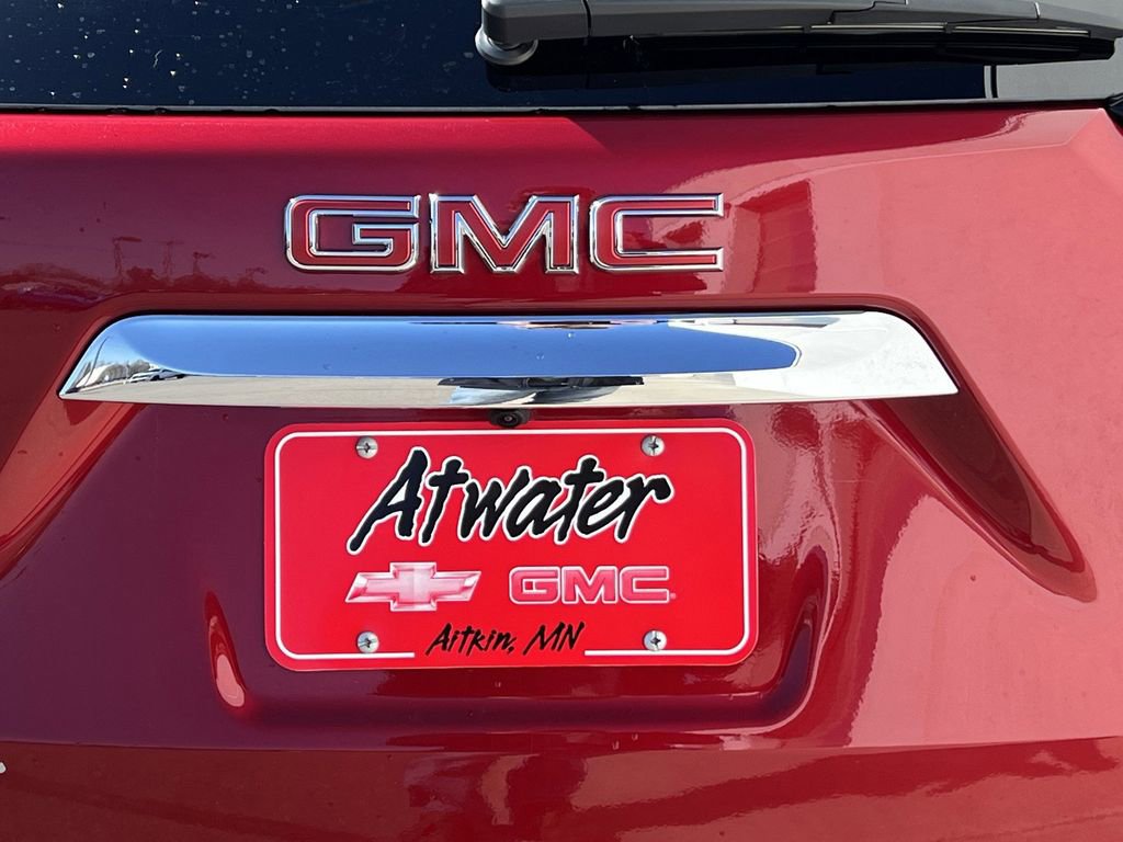 Used 2024 GMC Terrain SLE image 31