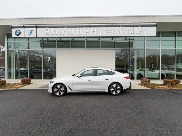 Used 2025 BMW i4 xDrive40i w/ Premium Package AWD/4WD image 1