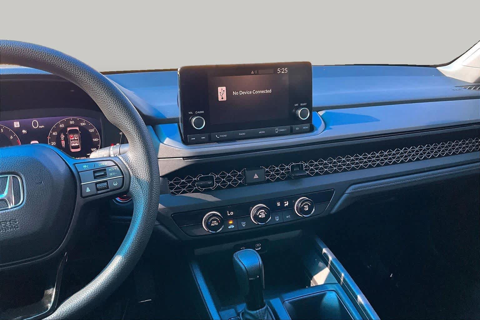 Used 2023 Honda Accord LX image 7