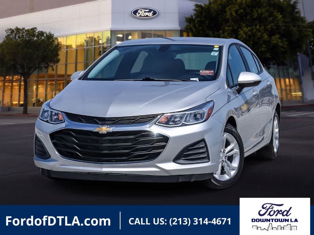 Used 2019 Chevrolet Cruze LS w/ LS Convenience Package FWD image 1