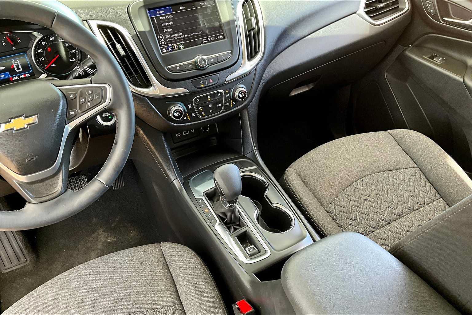 Used 2023 Chevrolet Equinox LT FWD image 17