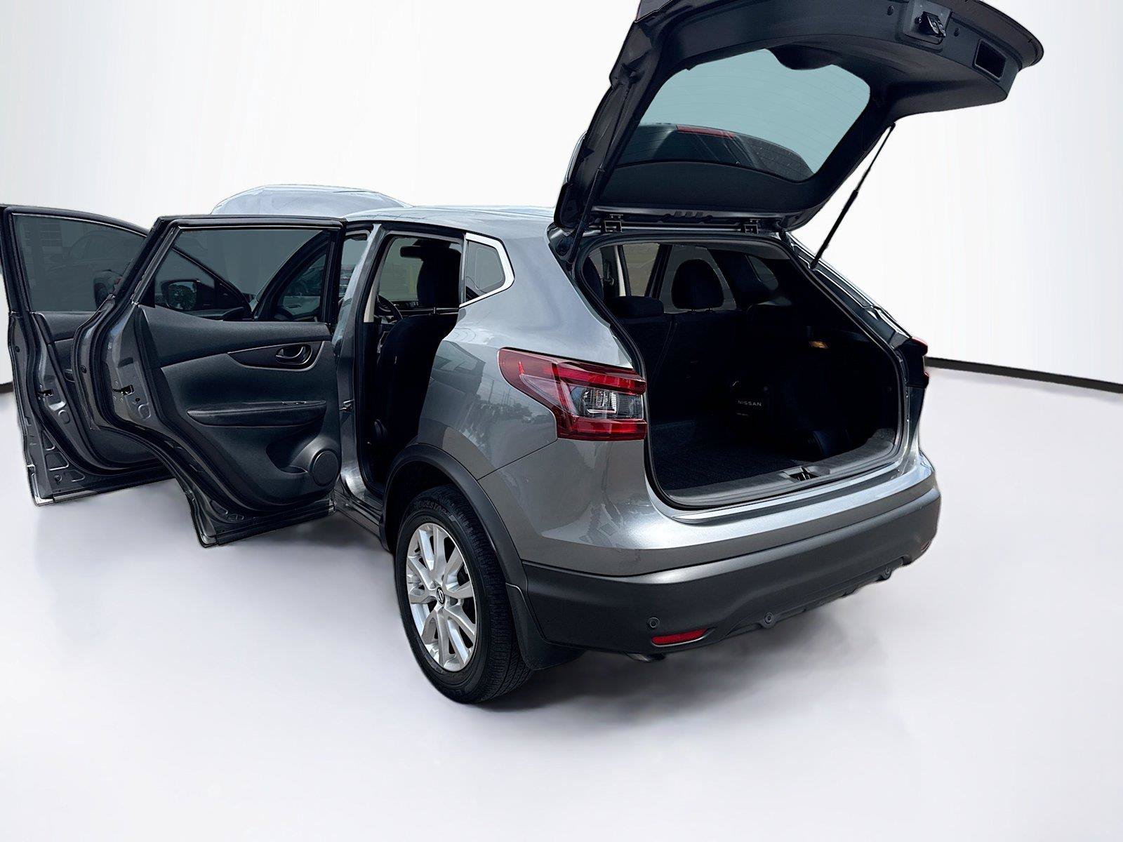 Used 2022 Nissan Rogue Sport S FWD image 38
