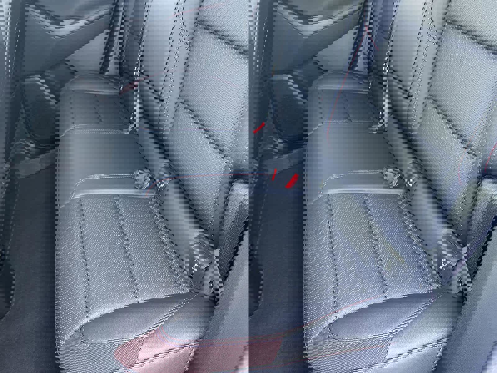 Used 2025 Chevrolet Equinox RS image 14