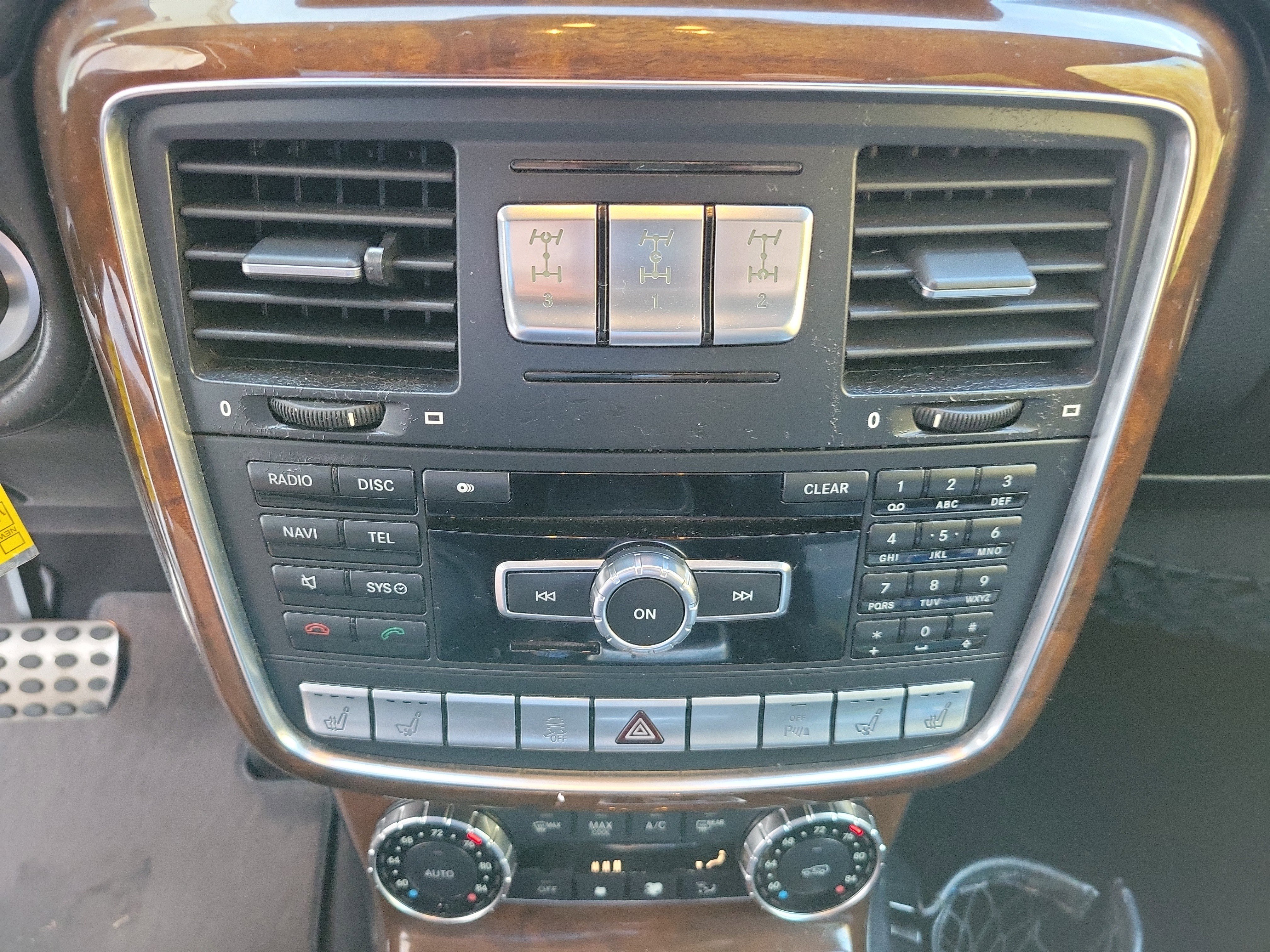 Used 2014 Mercedes-Benz G 550 image 17