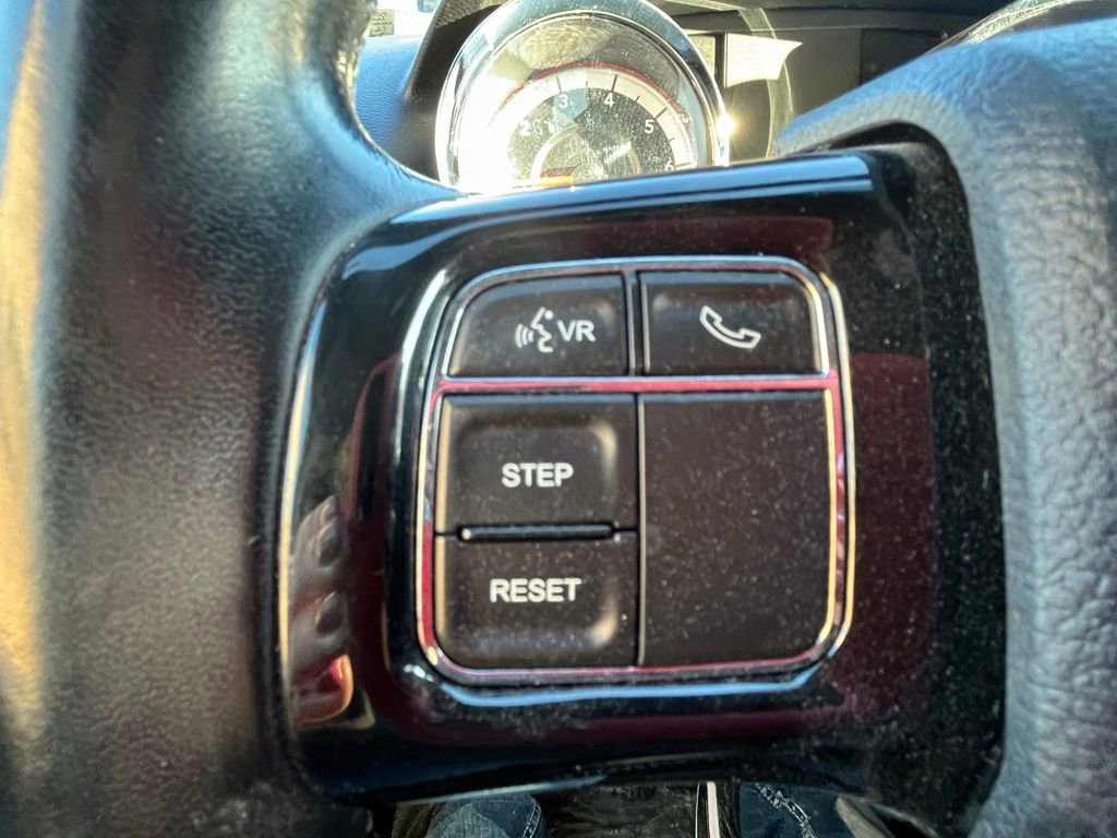 Used 2020 Dodge Grand Caravan SXT image 15