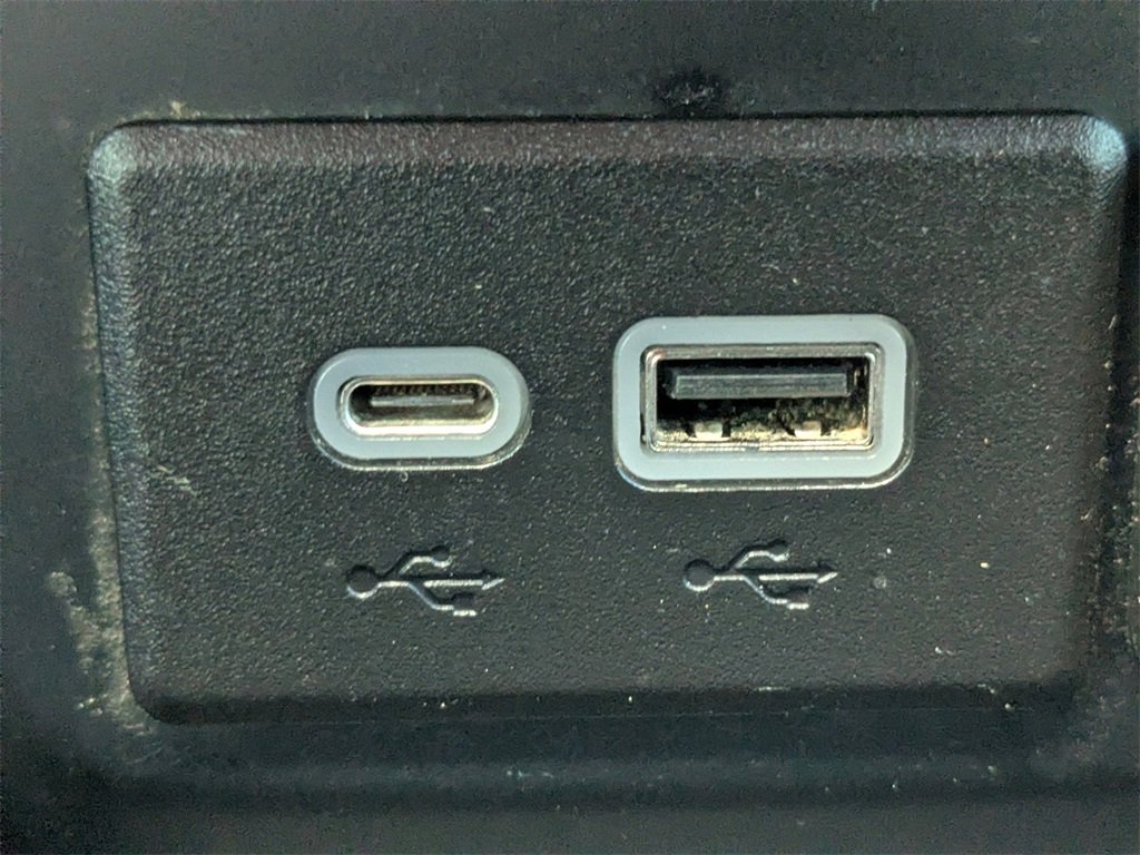 Used 2021 Chevrolet Silverado 1500 LT Trail Boss w/ Bed Protection Package image 22