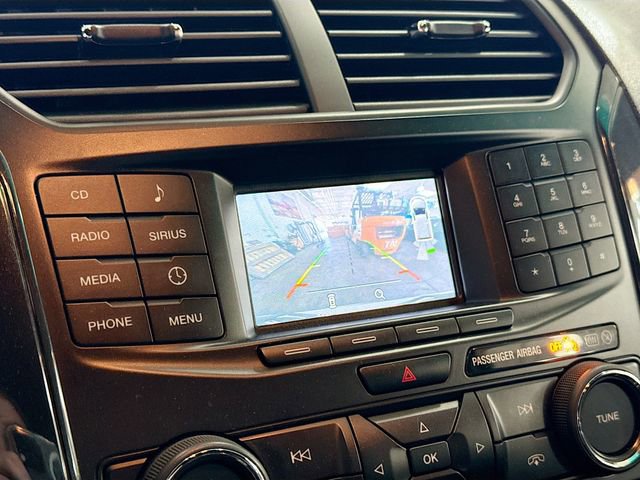Used 2017 Ford Explorer XLT AWD/4WD image 14