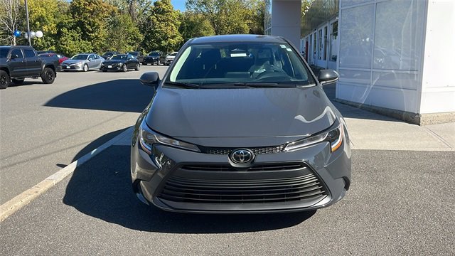 New 2026 Toyota Corolla LE image 2