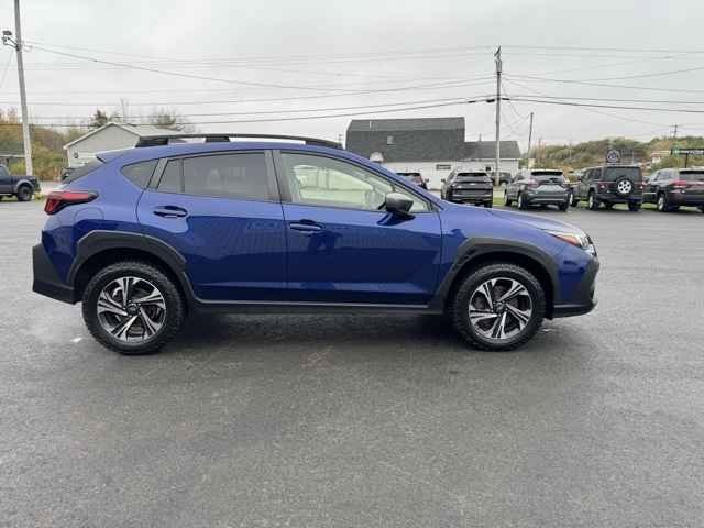 Used 2024 Subaru Crosstrek 2.0i Premium image 4