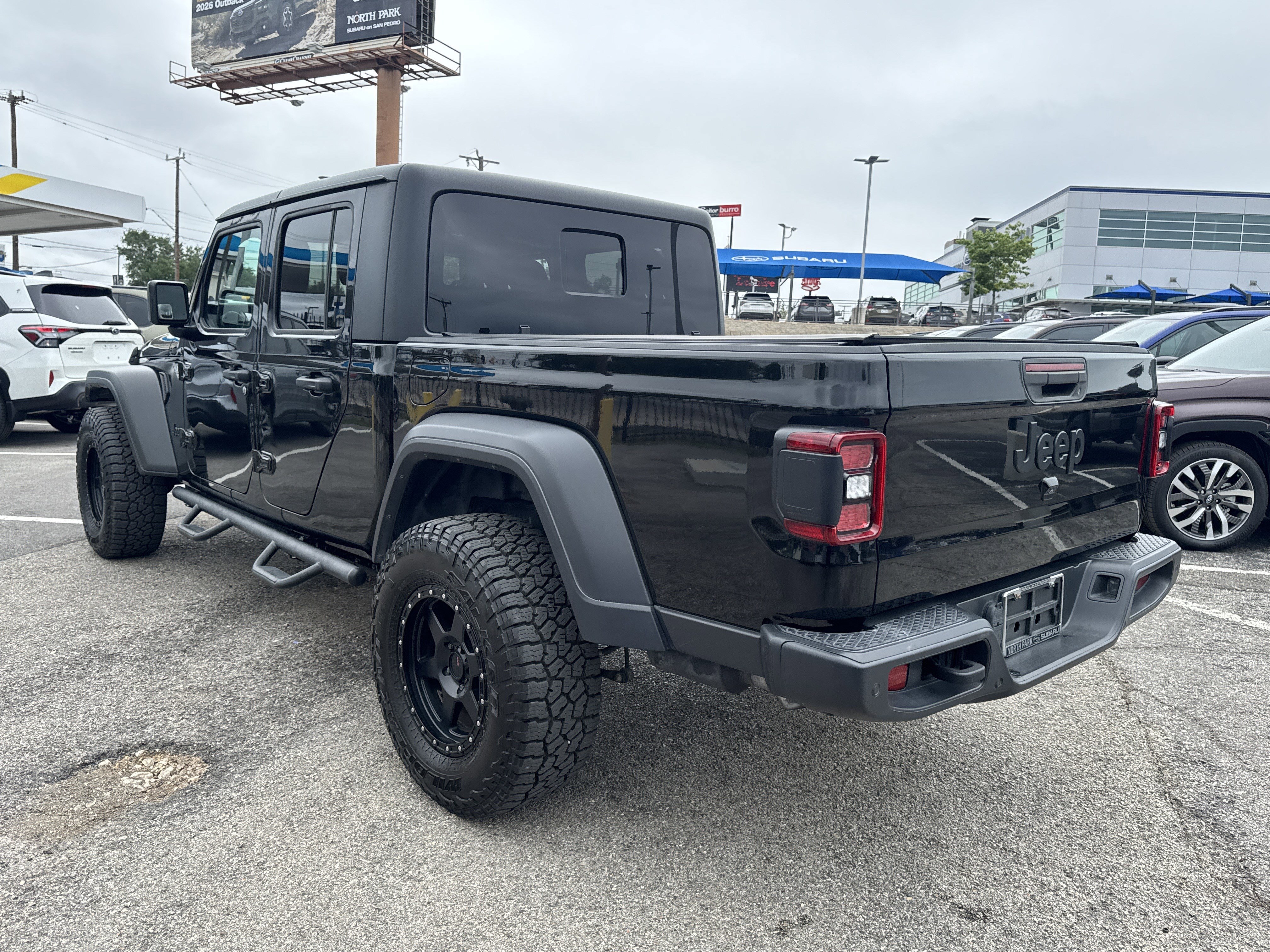 Used 2020 Jeep Gladiator Sport w/ Quick Order Package 24S image 5