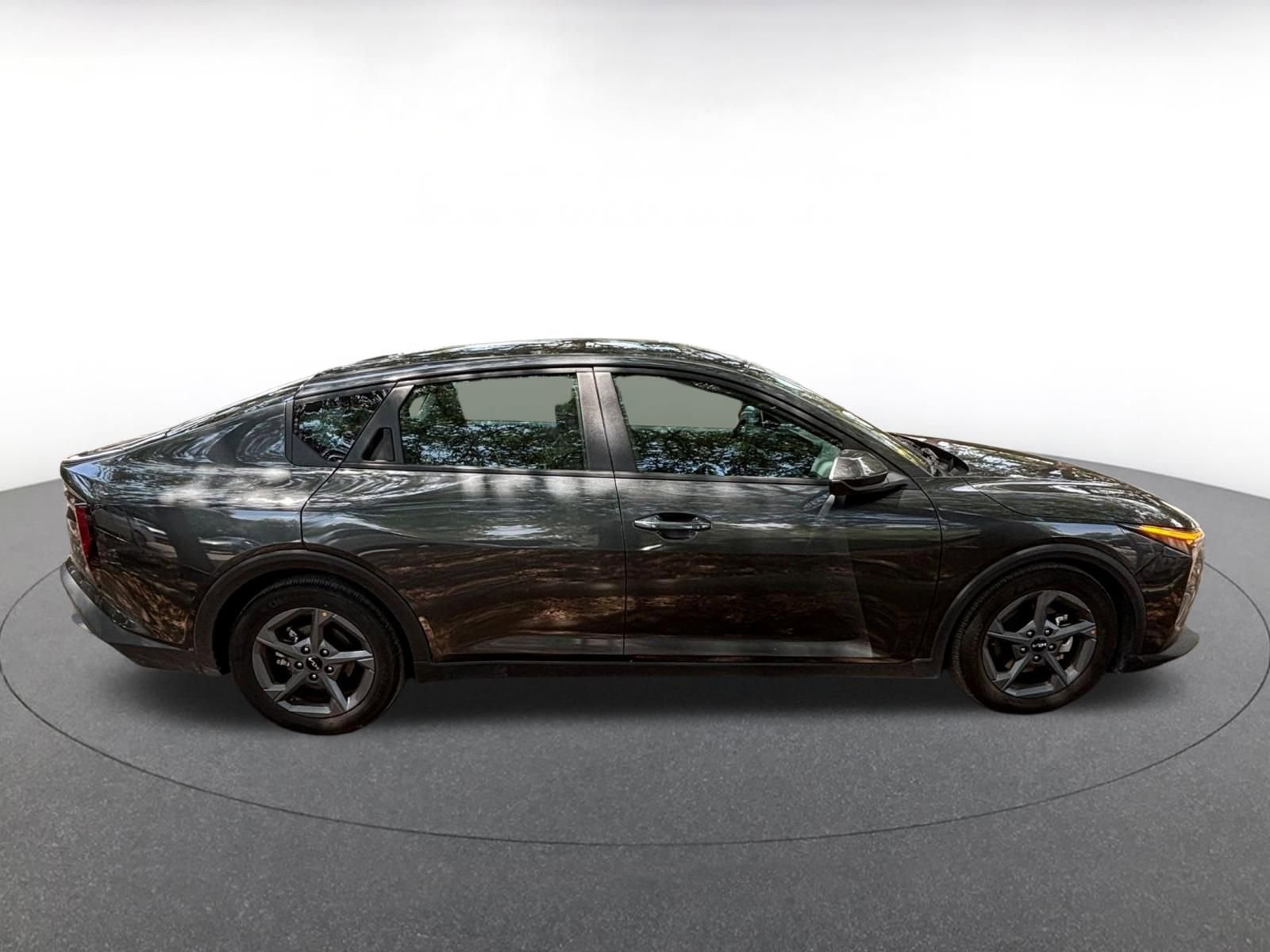 Used 2025 Kia K4 FWD image 8