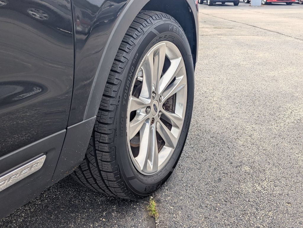 Used 2018 Ford Explorer XLT w/ Equipment Group 202A FWD image 31