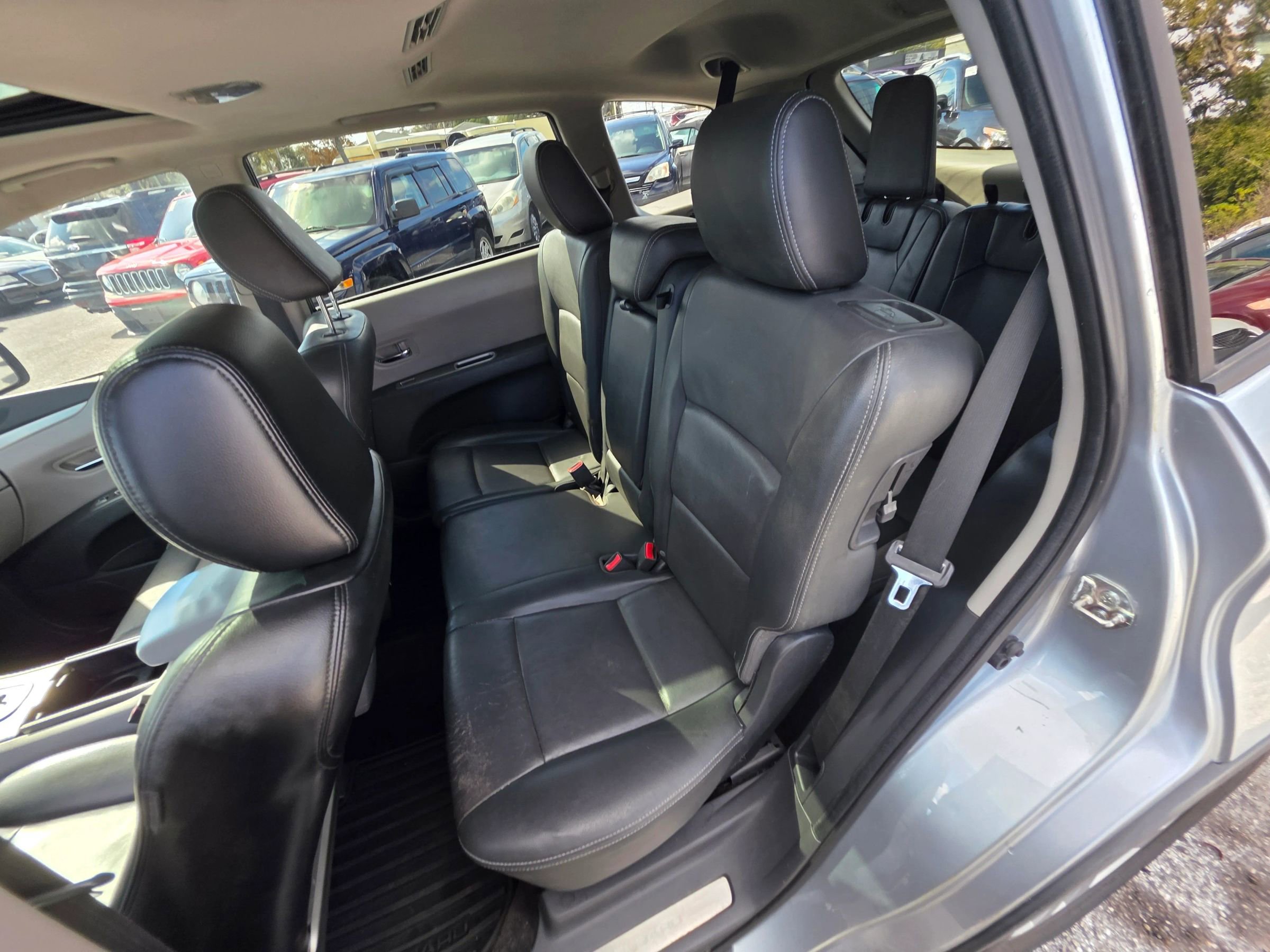 Used 2013 Subaru Tribeca Limited image 16